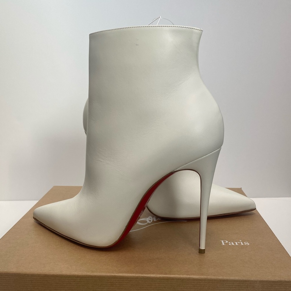 Christian Louboutin So Kate Booty - White